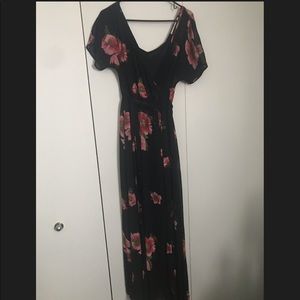 Long flower print dress!
